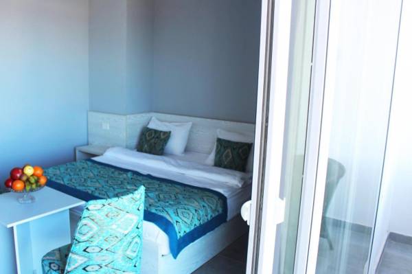 Deluxe Suite with Sea View